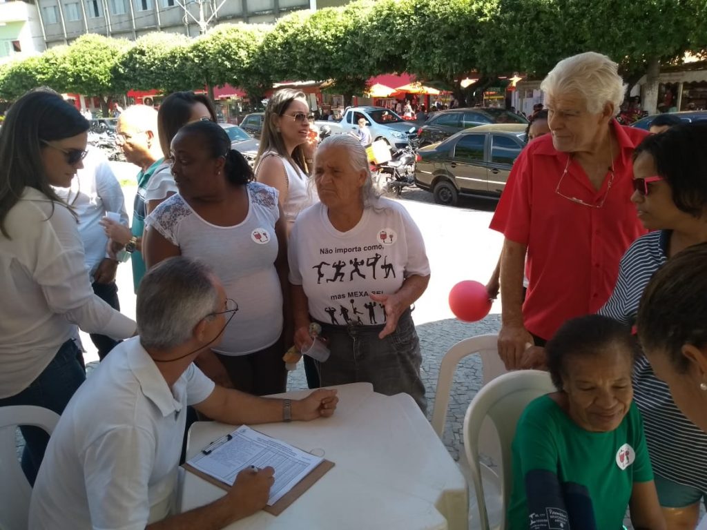 Passeata Junho Vermelho